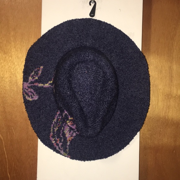 ???NWT Jessica Simpson Flower Hat main image 4